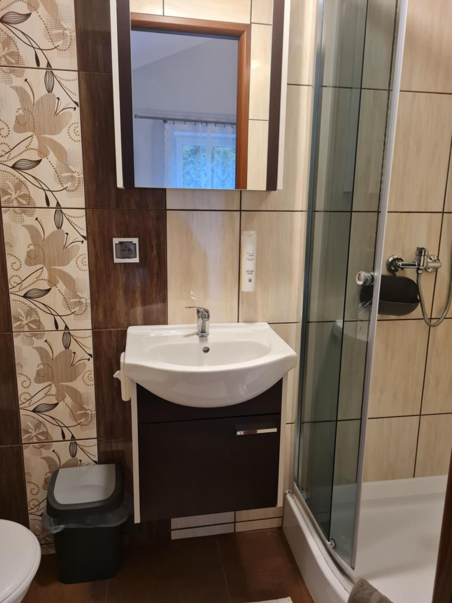 Pokoje Goscinne Na Szlaku Krościenko Exterior foto